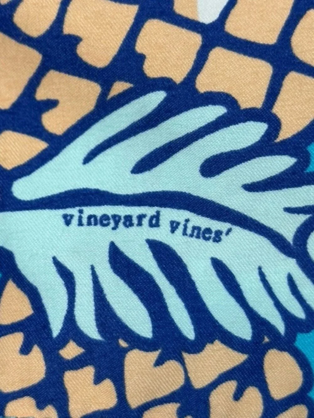 🌴 Vineyard Vines Men’s Pineapple Tini Chappy Swim Trunks – Large - Worn 1X 🌴